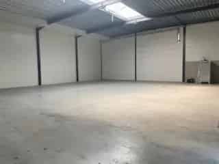 Handelspand te koop Dadizele - Ruime Loods 357m²