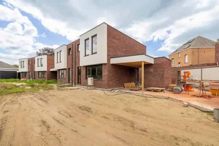 Huis Te Koop