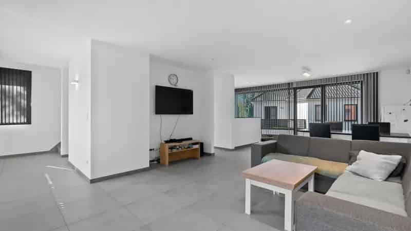 Energiezuinige woning met polyvalente ruimte te Mol