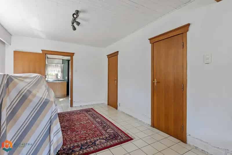 Te renoveren woning met 2 slpkrs te Heist-op-den-Berg