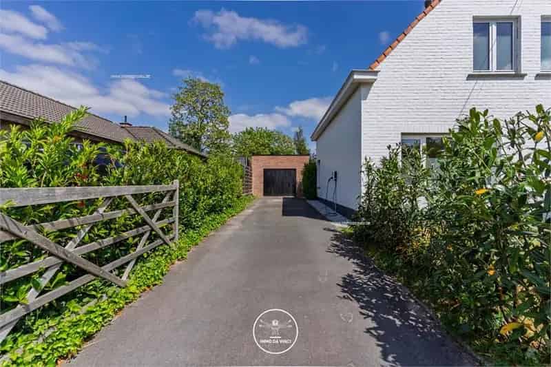 Villa te koop Sint-Denijs-Westrem