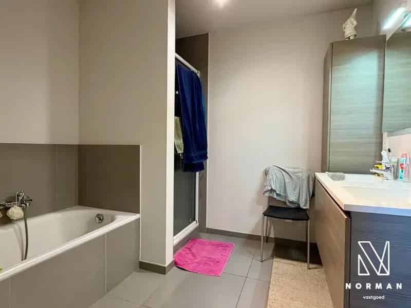Appartement te huur in Beveren-leie