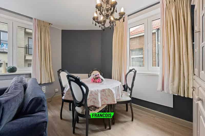 Lichtrijk appartement met 2 slaapkamers in het hart van Blankenberge