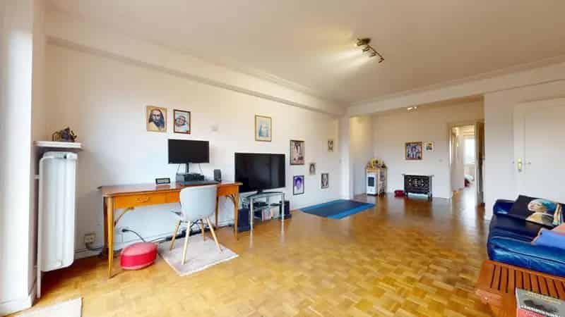 Appartement
te koop te Etterbeek