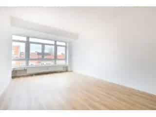 Appartement te Koop Laken 74m2 Gerenoveerd 2 Slaapkamers