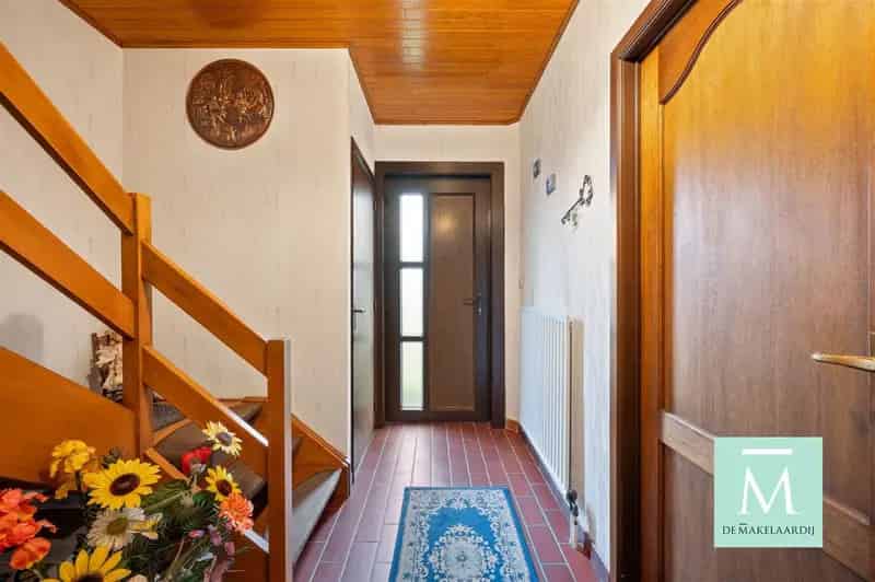 Goed onderhouden woning met 3 slaapkamers, tuin en garage op toplocatie!