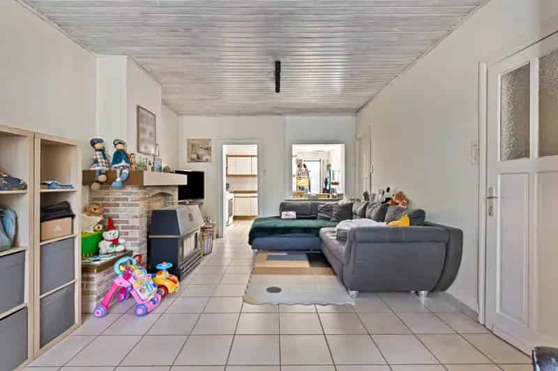 Huis te koop in Oostrozebeke
