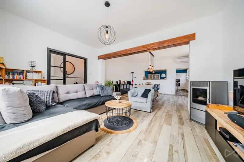 Huis te huur Poucet 4 slaapkamers moderne technieken