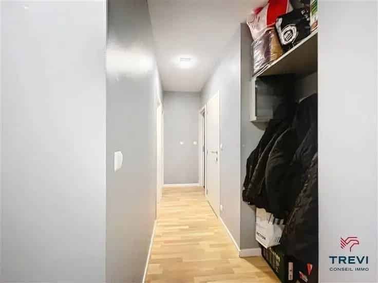Appartement 3 slaapkamers met tuin en terras te koop