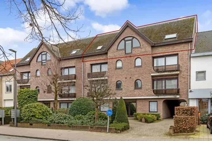 Dakappartement te koop 120m2 2 slaapkamers groot terras
