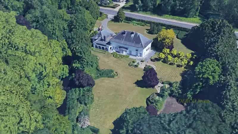 luxe villa op prachtig terrein van 1,40 hectare (79 m breed)