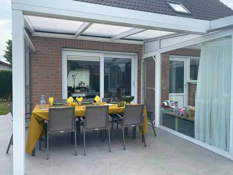 Instapklare gezinswoning met tuin op een toplocatie in Deinze