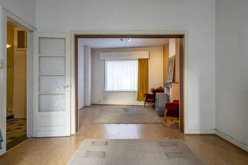 INTERBELLUM VOOR JOU?
