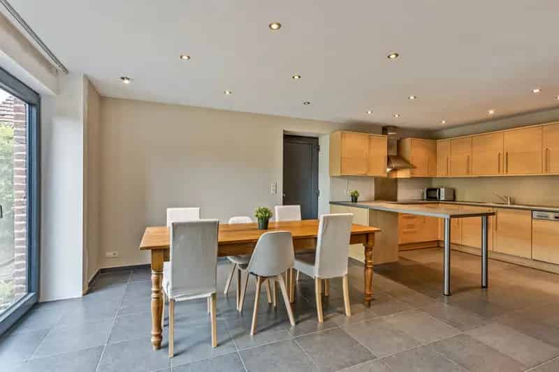 GERENOVEERDE WONING MET TUIN IN BOUTERSEM