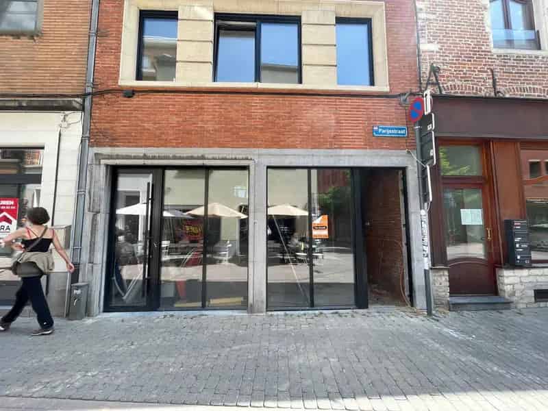 Handelsgelijkvloers op AAA-locatie