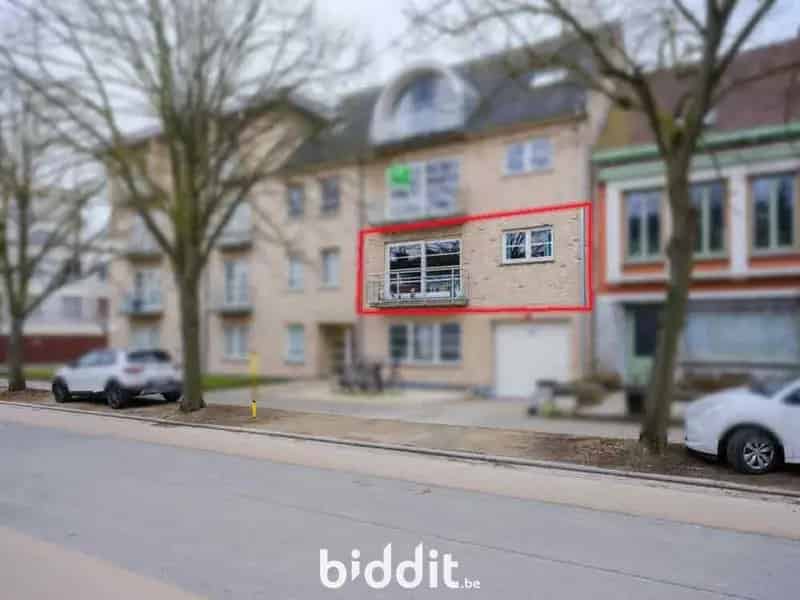 CENTRAAL GELEGEN APPARTEMENT MET STANDPLAATS