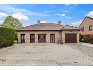 Huis te koop Sint Truiden 218m2 9a61ca perceel gerenoveerd