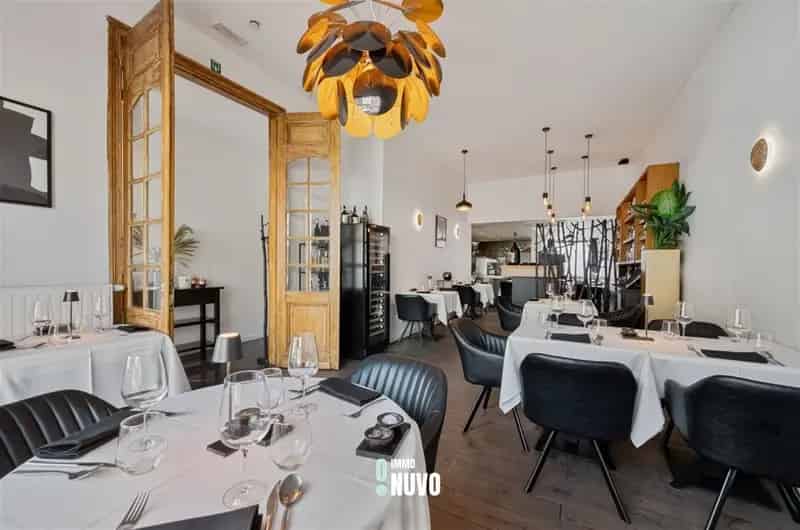 Handelspand met woonst