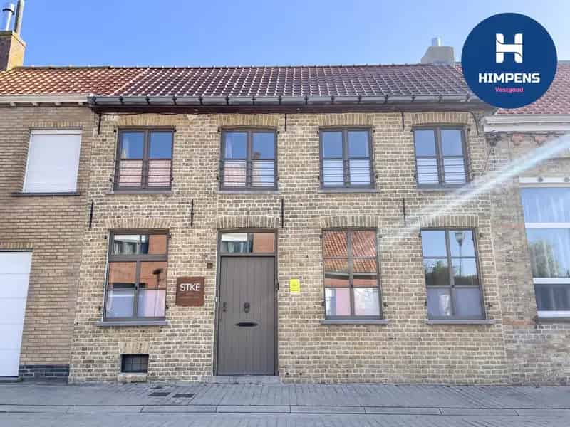 Instapklare woning te koop in het charmante Steenkerke!