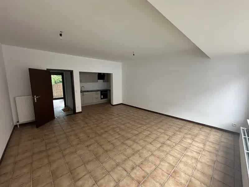 Appartement te huur  gelijkvloers 1 slaapkamer ruim terras