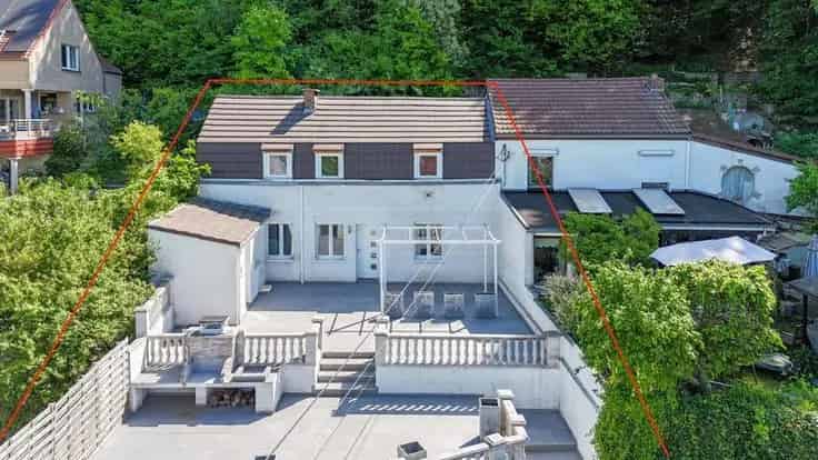 Te Koop: Gerenoveerde Villa 3 slaapkamers, 2 terrassen
