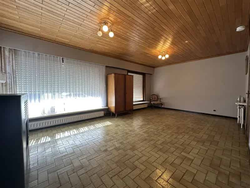 Te renoveren HOB Zingem - 3 slaapkamers - Garage - Tuin