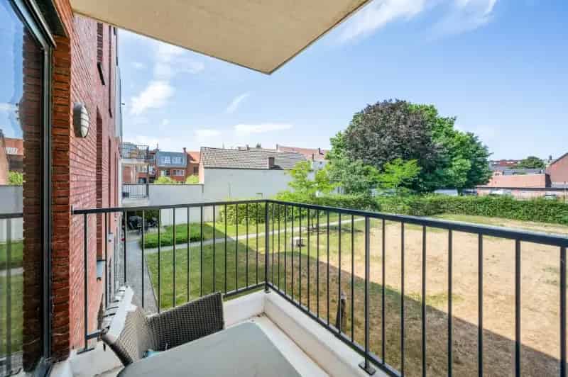 Appartement 2 slaapkamers  Terras  Centraal gelegen