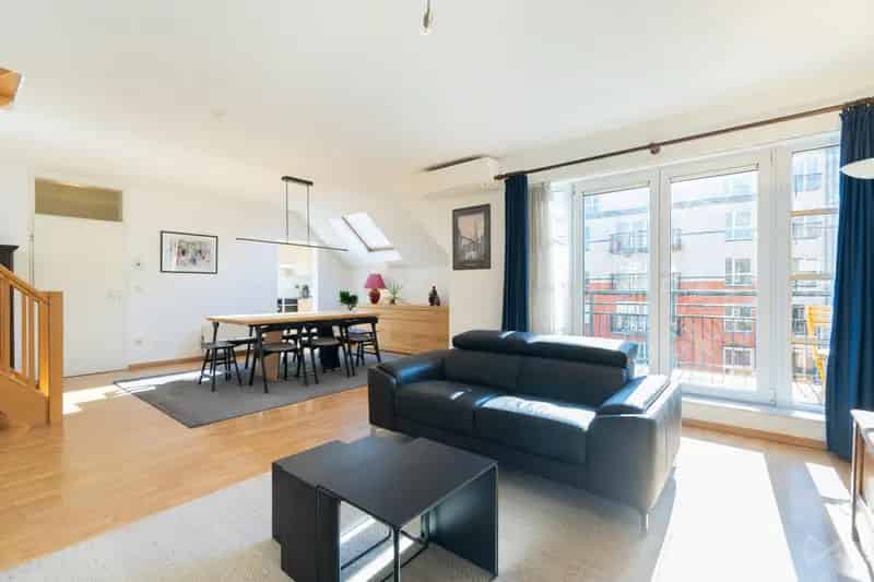 Appartement met drie slaapkamers in Jette