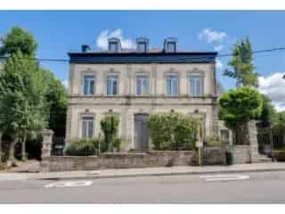 Huis te koop Arlon - Ruime karaktervolle woning met 2 keukens en groot perceel