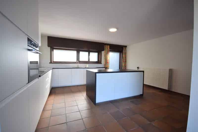 RUSTIG EN LANDELIJK GELEGEN WONING