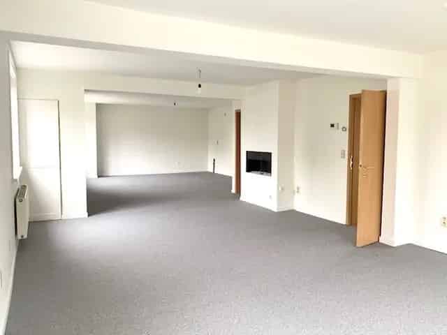 Kantoorruimte van 300 m²