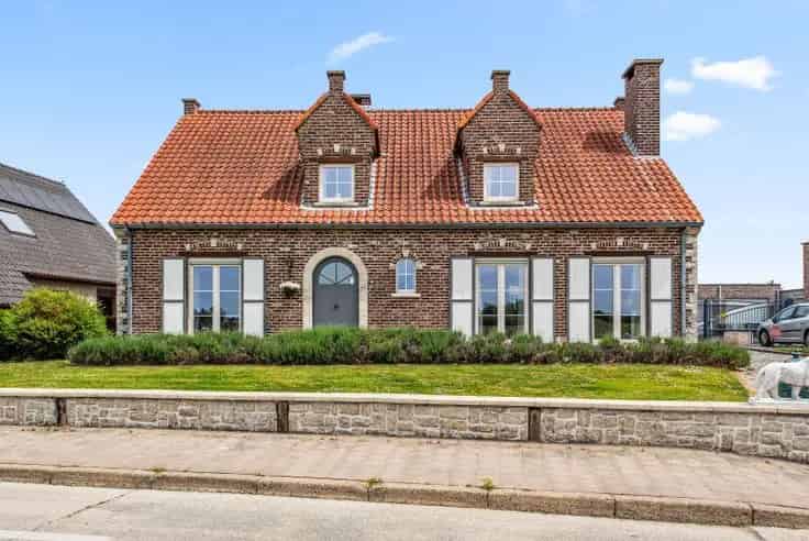 Huis Te Koop Sint-Margriet: Ruime woning met grote tuin