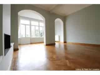 Huis te huur - Elsene VBC65771   In optie