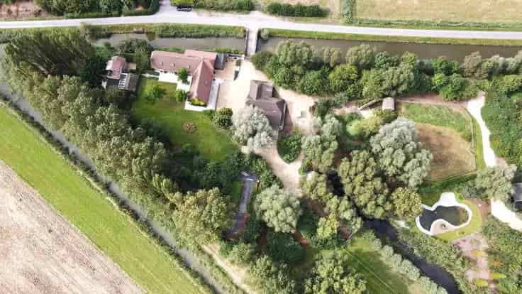 Huis Te Koop Diksmuide 370m
				2ha Grote Beverdijkvaart