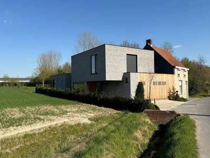 Exclusieve villa in Tiegem