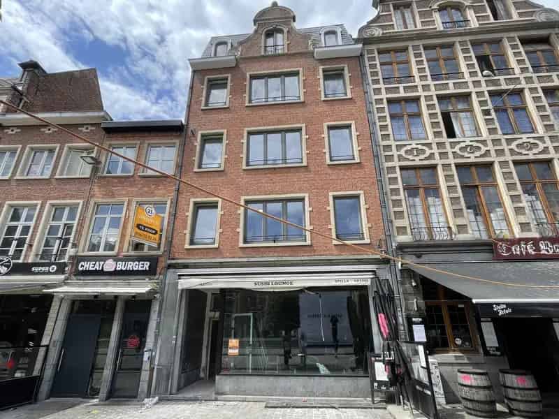 Handelsgelijkvloers op AAA-locatie