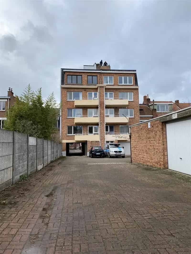 Goed gelegen ruime garagebox in Kessel-Lo!
