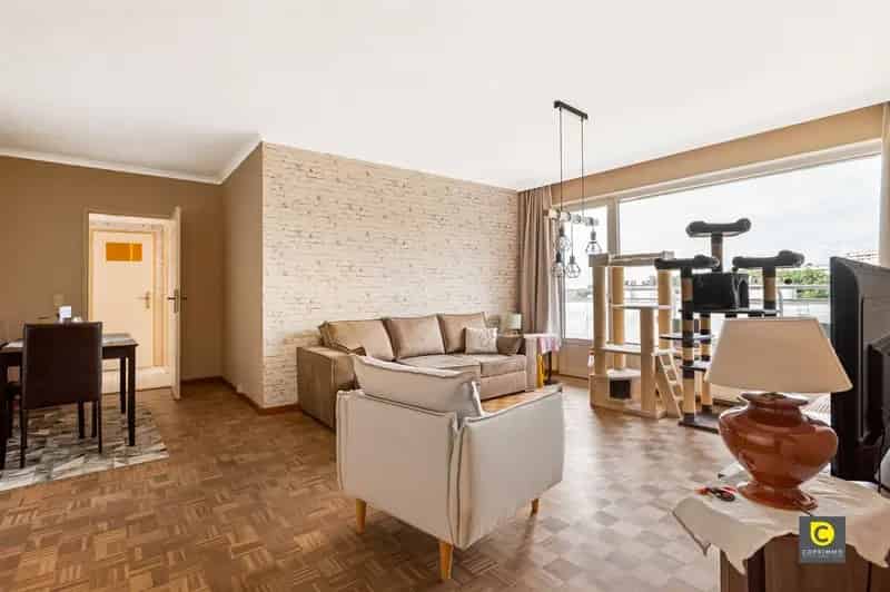 Appartement te huur Fruithoflaan 2 slaapkamers groot terras