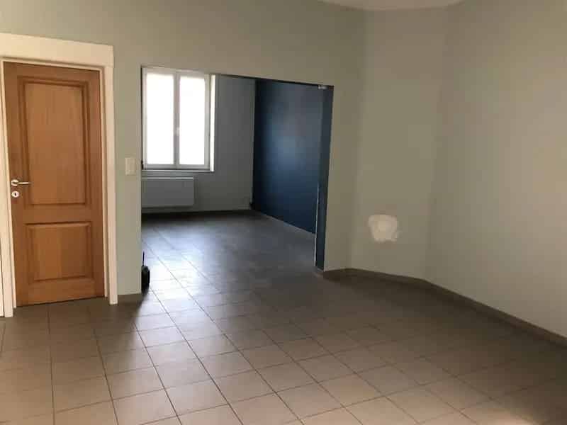 Huis met 4 slpk en garage