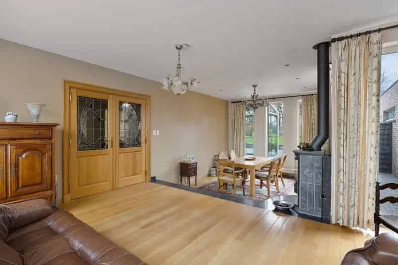 Prachtige woning met weide in Riemst-Vroenhoven