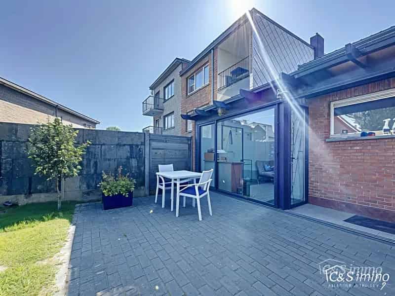 Gerenoveerde woning te huur 3 slaapkamers 145m2 tuin Borsbeek