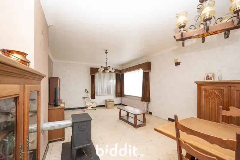 RUSTIG GELEGEN WONING (OB)