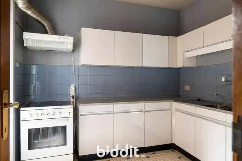 WONING MET GARAGE