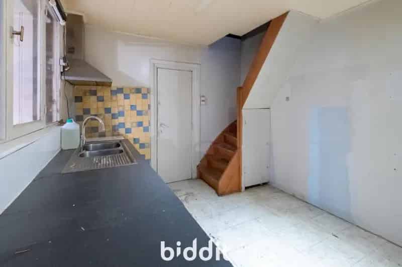 Te renoveren eengezinswoning