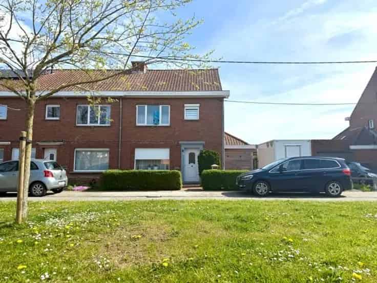 Gerenoveerde gezinswoning 4 slaapkamers garage tuin