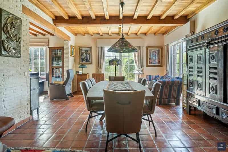 villa