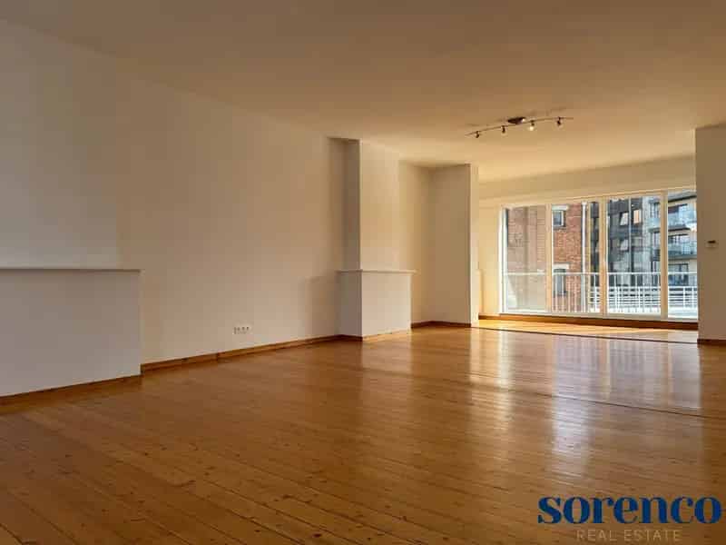 Gerenoveerd Appartement 2 slaapkamers Antwerpen Centrum
