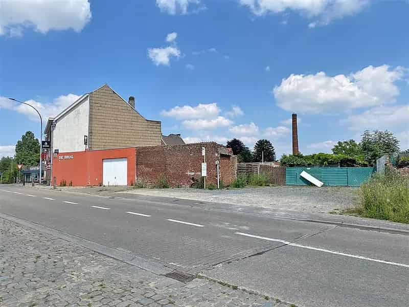 Te renoveren WONING op een perceel van ca. 380m²