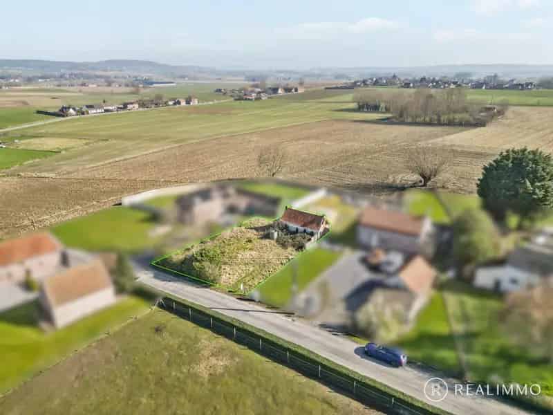 Herop te bouwen woning op landelijke ligging in Anseroeul!