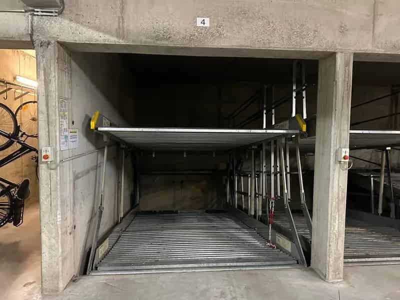Garage te koop